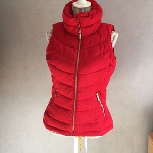 Calvin Klein sleeveless quilted vest NWT